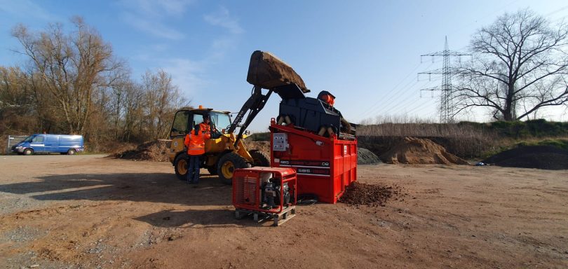 Siebanlage Aushub Aushubaufbereitung Aushub sortieren Aushub Siebtechnik Aushub fraktionen trennen Aushubklassifizierung Aushub Filtration A