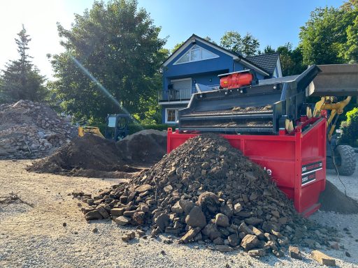 Siebanlage Mutterboden Boden Siebmaschine Erde Siebanlage Mutterbodenaufbereitung Siebtechnik Boden Bodenrecycling Erde sortieren Mutterbode