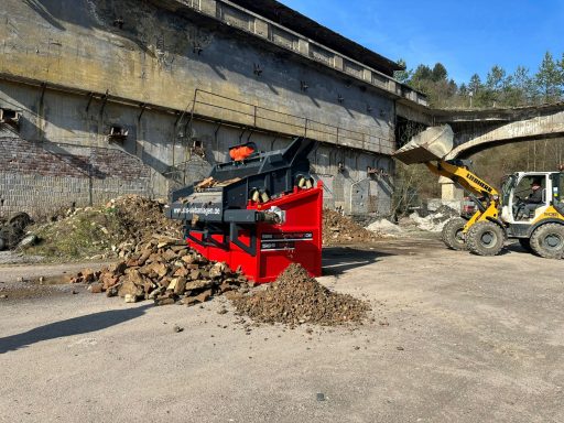 Siebanlage Bauschutt Bauschuttaufbereitung Bauschutt sortieren Bauschutt Siebtechnik Bauschutt Siebmaschine Bauschutt Fraktionen trennen Bau