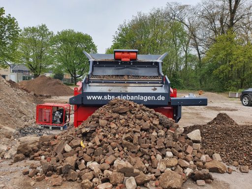 Siebanlage Bauschutt Bauschuttaufbereitung Bauschutt sortieren Bauschutt Siebtechnik Bauschutt Siebmaschine Bauschutt Fraktionen trennen Bau