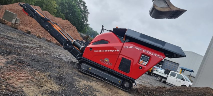 Bauschuttbrechen steinebrechen pflastersteinebrechen großesteinebrechen leiserbrecher anlagenbrecher brechanlage großerbrecher  