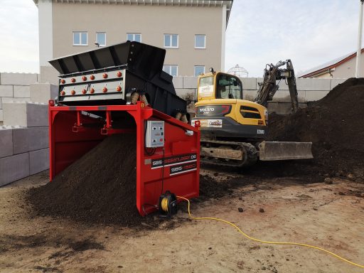 Siebanlage Mutterboden Boden Siebmaschine Erde Siebanlage Mutterbodenaufbereitung Siebtechnik Boden Bodenrecycling Erde sortieren Mutterbode